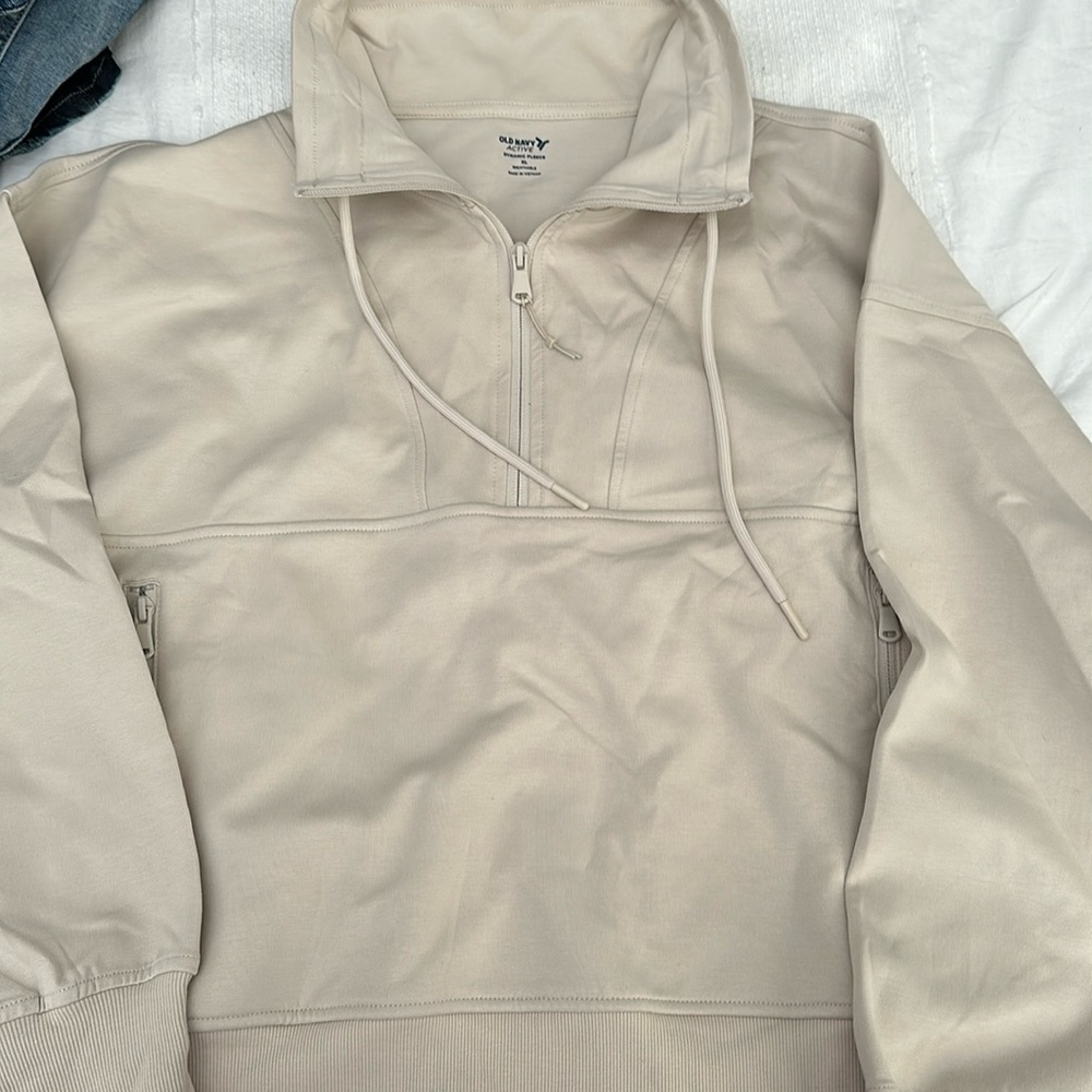 Beige Pullover SZ XL